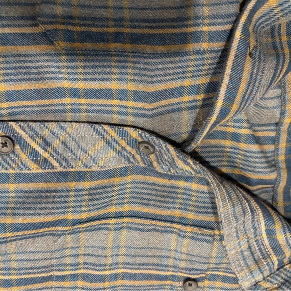 Blue O’Neill Plaid Button-Up Shirt - Picture 3 of 5